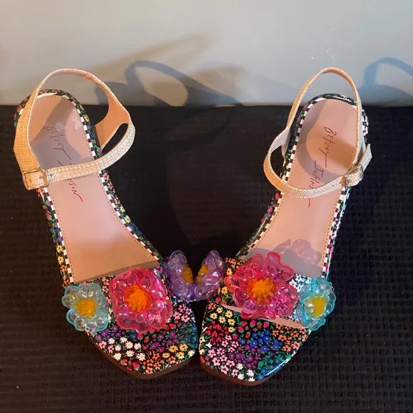 NWOT Betsey Johnson Pink and Purple Sandals with Sparkling Details