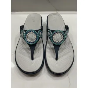 NWOT Crocs Sanrah Diamonte Wedge Sandals Size 8