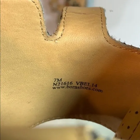 NWOT ▶️ Crown by Born ◀️ Gaby Leopard Sandals