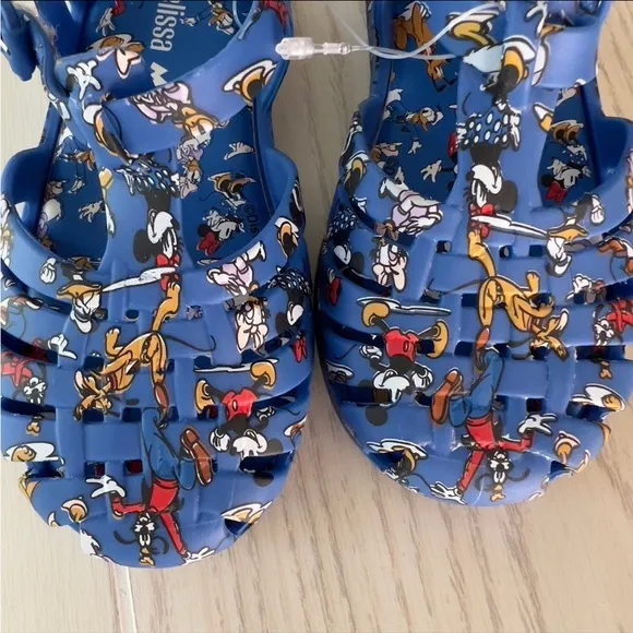 NWOT Disney sandals