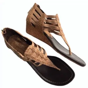 NWOT Donald J. Pliner leather sandals