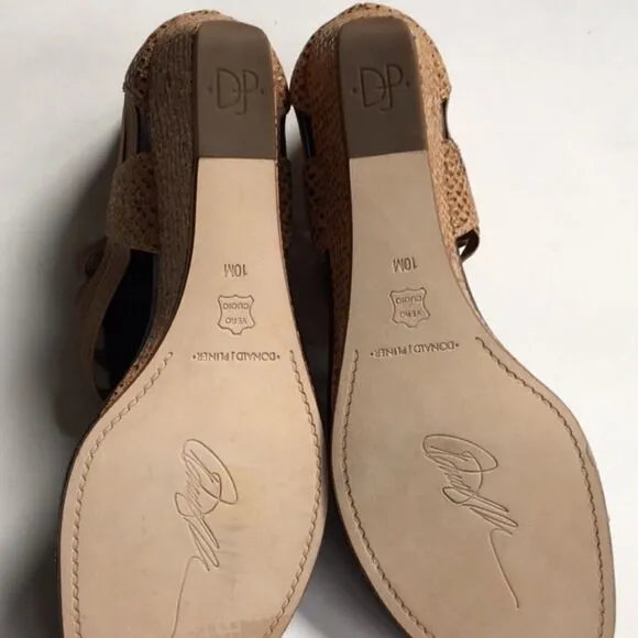 NWOT Donald J. Pliner leather sandals