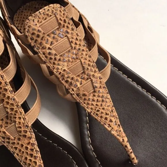 NWOT Donald J. Pliner leather sandals