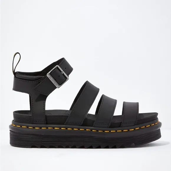 NWOT DR MARTENS BLAIR SANDALS