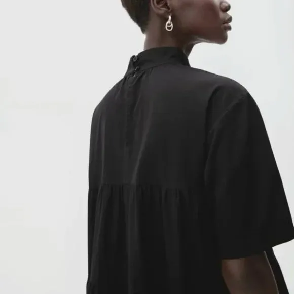 NWOT EVERLANE The Tiered Mockneck Dress Black Midi size medium