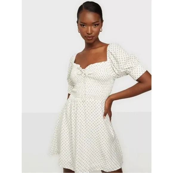 NWOT FAITHFULL THE BRAND Dulcia Smocked Bodice Mini Dress Size 4