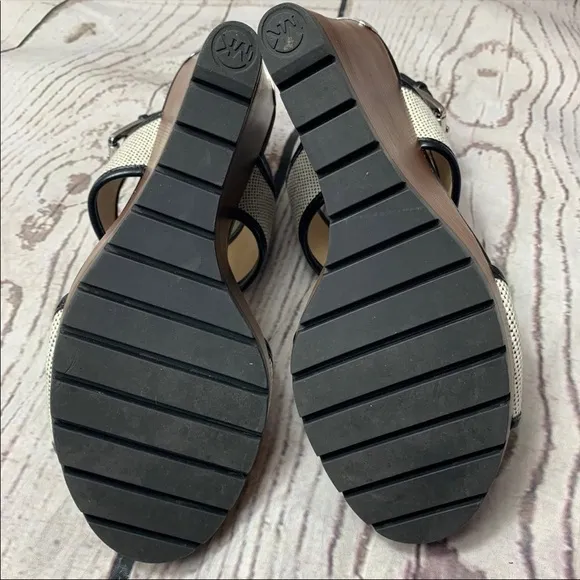 Nwot Michael Kors Platform Wedge Sandals
