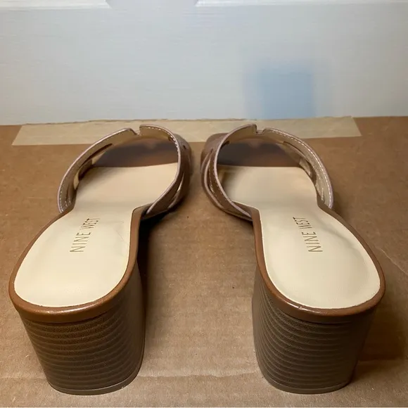 NWOT Nine West Brown Square Toe Heels Size 7