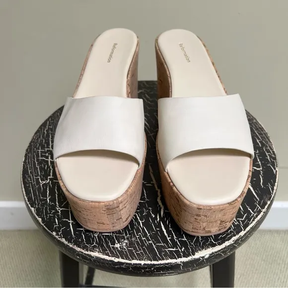 NWOT Reformation Jump Set Platform Sandals