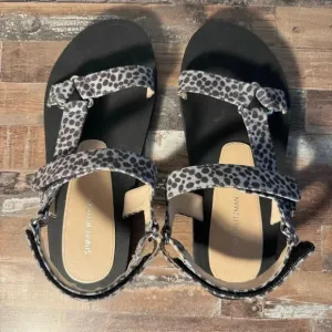 NWOT Stuart Weitzman Vail Cheetah Sport Sandals Women Size 6 Animal Print