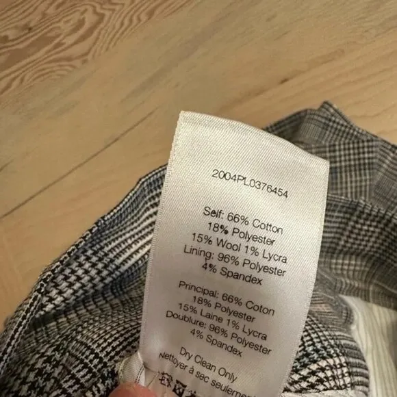 NWOT Veronica Beard Baga Shorts – Size 6 – Effortlessly Chic!