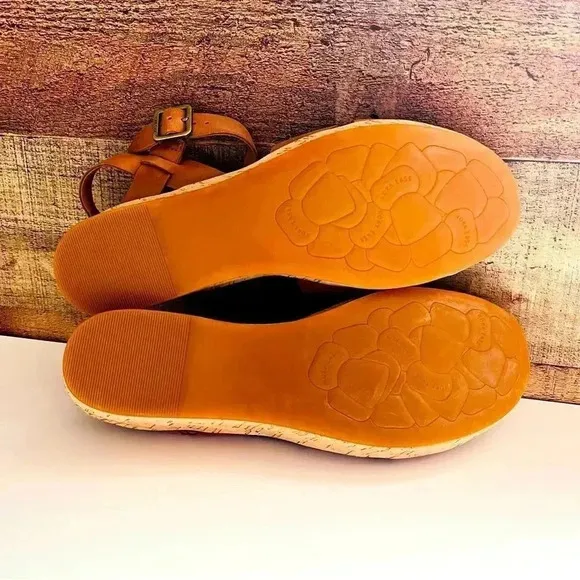 Nwot Kork-Ease Myrna Sandals