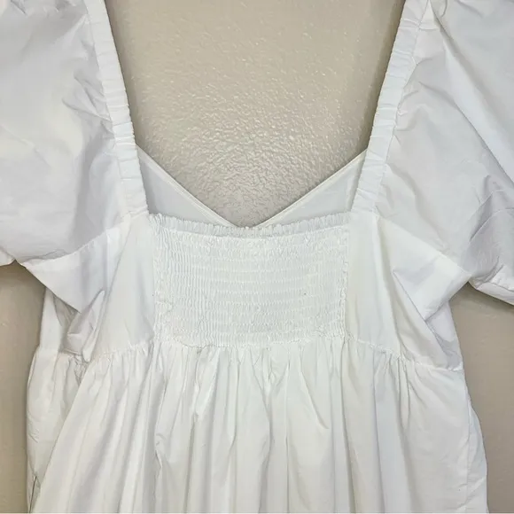 NWT Adrianna Papell Puff Short Sleeve Eyelet Dress with Empire Waist Ivory