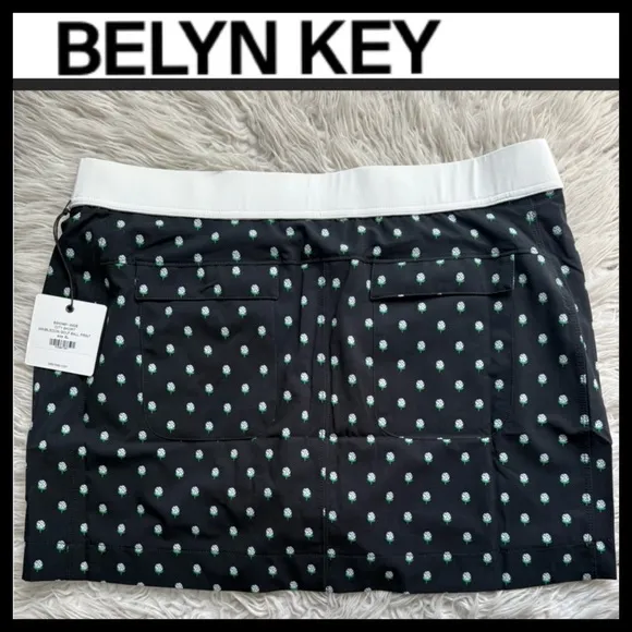 NWT Belyn Key Wimbledon Golf Ball City Skort