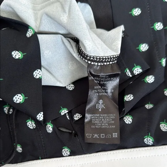 NWT Belyn Key Wimbledon Golf Ball City Skort