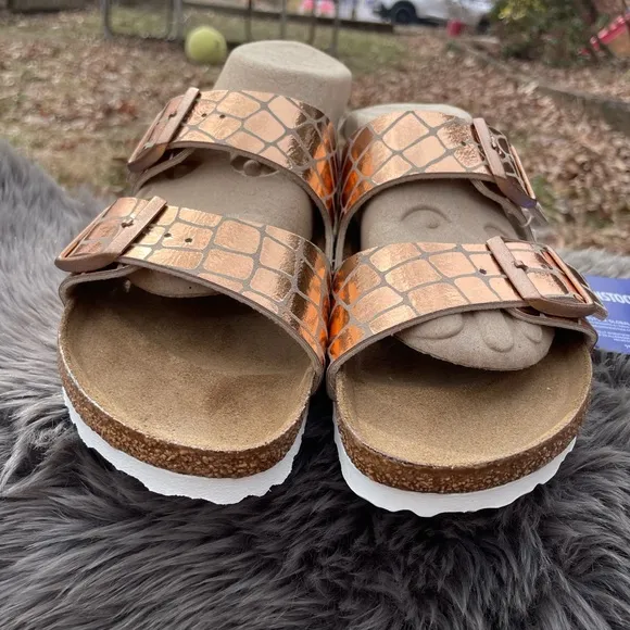 NWT Birkenstock Arizona Metallic Copper Sandals Size 37