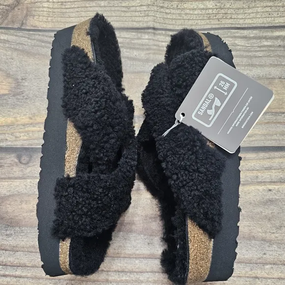 NWT Birkenstock Papillio Teddy Shearling Criss Cross Strap Black Sandal EU 39