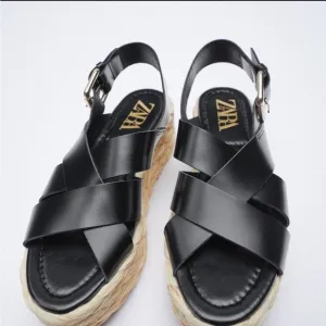 NWT Black Leather Cross Strap Woven Platform Sandals ZARA size 10 buckle shoes