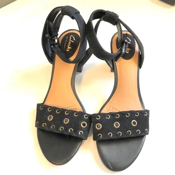 NWT CLARKS Ralene Sheen Suede Sandal Ankle Strap Block Heel Black 5.5