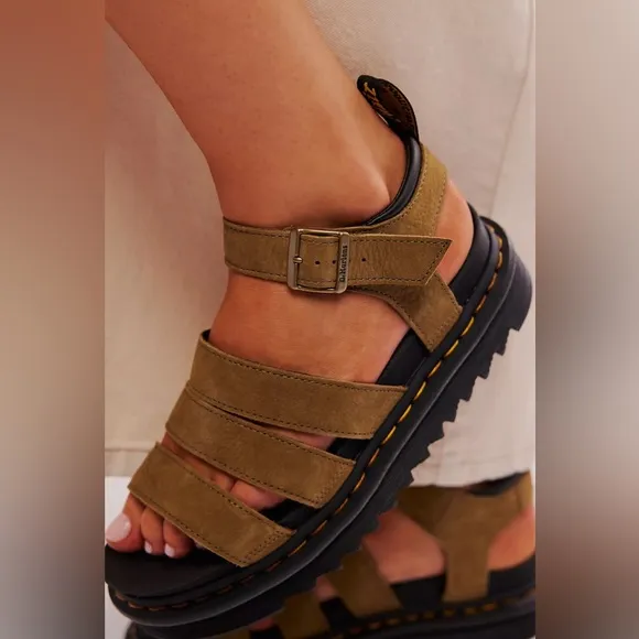 NWT Dr. Martens Blaire Tumbled Nubuck Leather Platform Sandals in Muted Olive