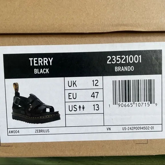 NWT Dr. Martens TERRY Fisherman's Sandals in Black Leather