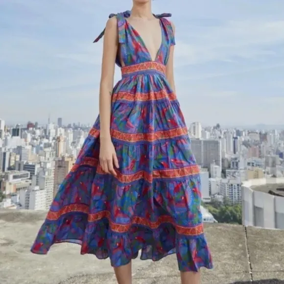 NWT. FARM Rio Blue Macaw Flight Midi Dress Size Small