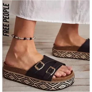 NWT FREE PEOPLE CARAVELLE PLATFORM SLIDE SANDALS IN BLACK BUCKLE SIZE 38 (7.5)