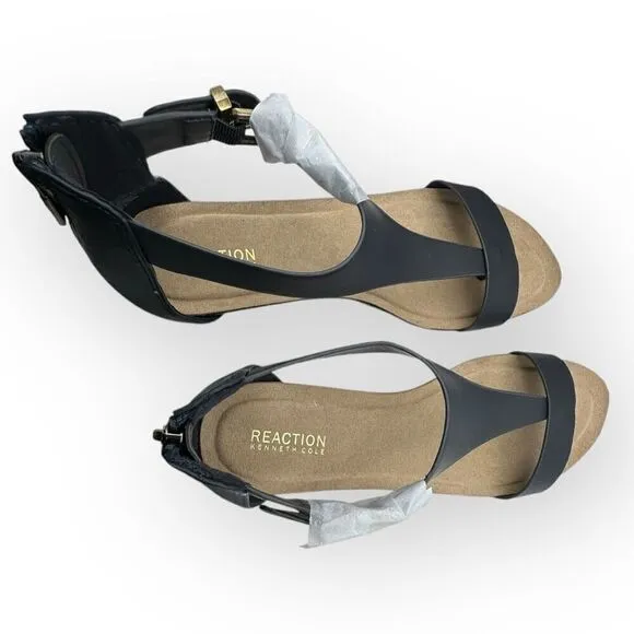 NWT Kenneth Cole Reaction Womens T-Strap Great Gal Wedge Sandals Navy Size 9.5