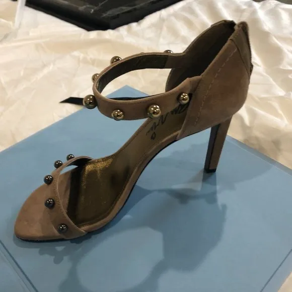 NWT Lanvin nude suede sandals with metal studs