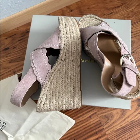 NWT Marc Fisher LTD ‘ Mlaria’ Pink Espadrille Wedge Sandals Size 7