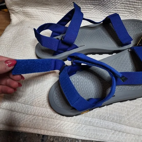 NWT Merrell Breakwater Strap Sandals - Men's Size 12. Blue/Grey.