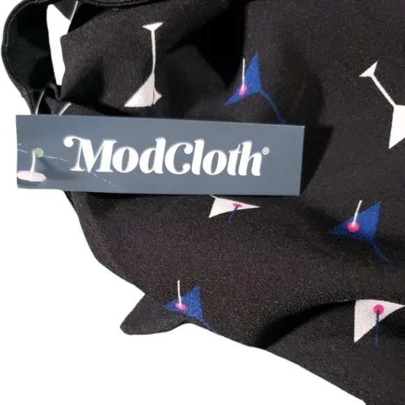 NWT ModCloth Just A Little Something Belted  Shift Dress Size M