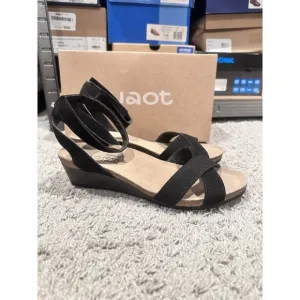 NWT Naot Womens Wand Ankle Strap‎ Slingback Sandal Black Nubbuck Size 40 / 9