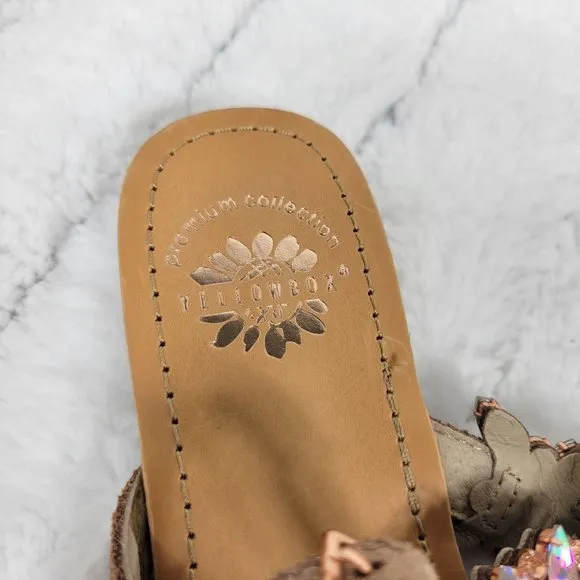 NWT Neiman Marcus 7 Women Rhinestones Sandals