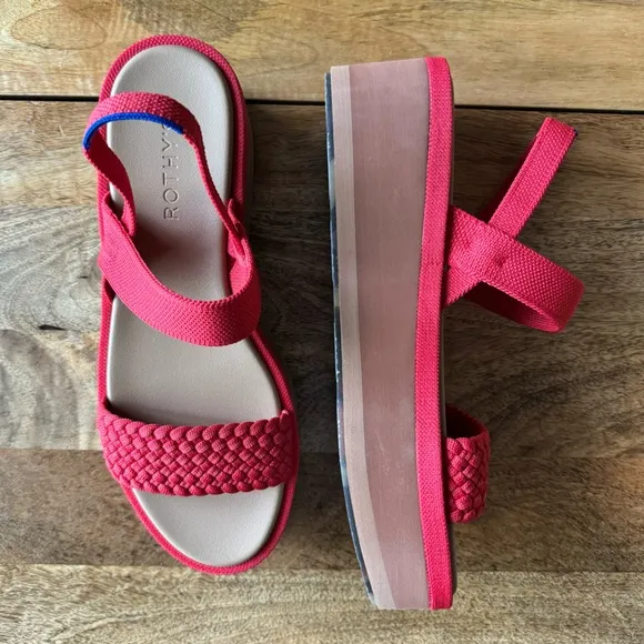 NWT Rothy’s Lightweight Wedge Sandal Red Hot Woven Size 9 Platform Statement