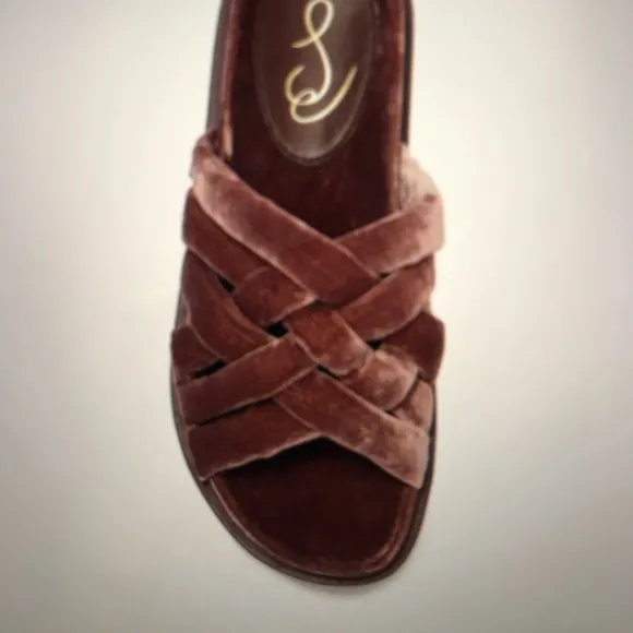 NWT Sam Edelman size 8 1/2 velvet sandal