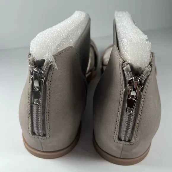 NWT Size 9 STEVEN by Steve Madden Natural Comfort Boot Sandals