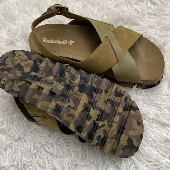 NWT Timberland olive green nubuck sandals