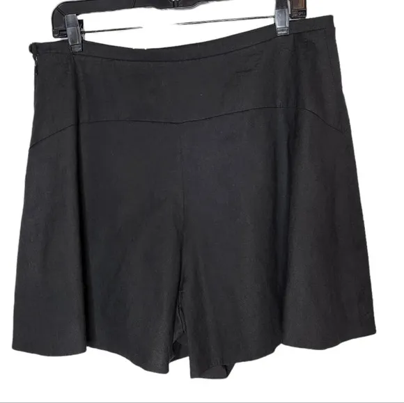 NWT Vince linen blend flounce black shorts