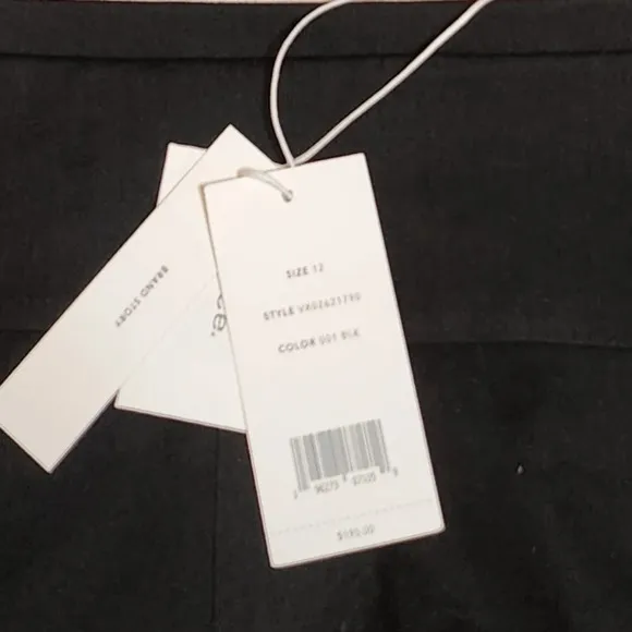 NWT Vince linen blend flounce black shorts