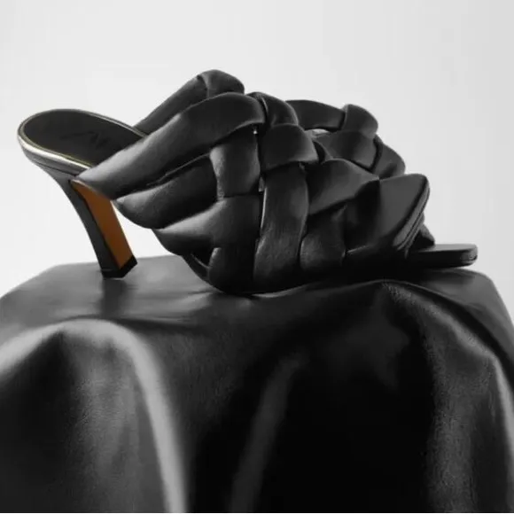 NWT Zara Padded Puffy Woven Square Toe Black Leather Mules Heels Shoe Sandals 36