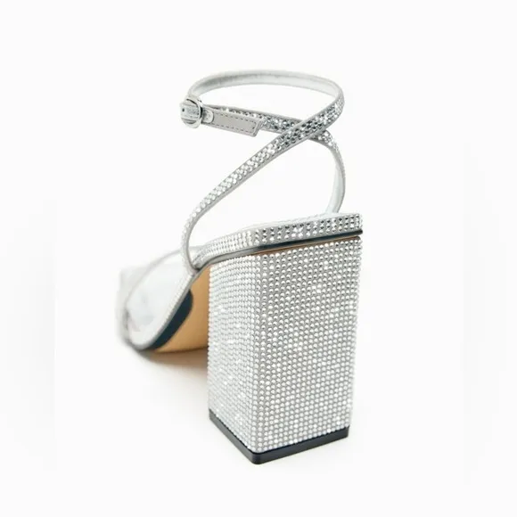 NWT. Zara Rhinestones Block Heel Fabric Sandals. Size 6,5.