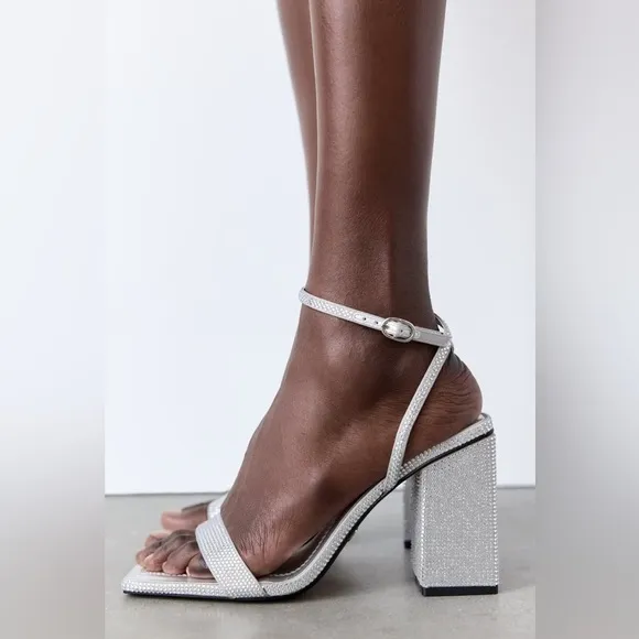 NWT. Zara Rhinestones Block Heel Fabric Sandals. Size 6,5.