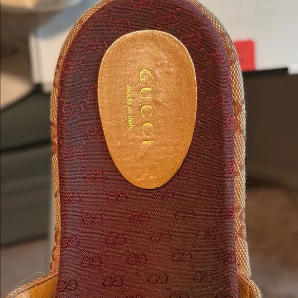OFFERS PLEASE Gucci Platform Sandals