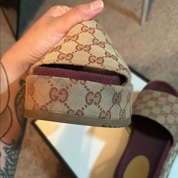 OFFERS PLEASE Gucci Platform Sandals
