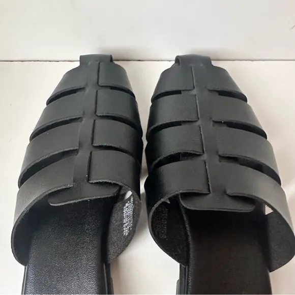 Old Navy Fisherman Mule faux Leather Unisex Size 8 Woven Black Sandals