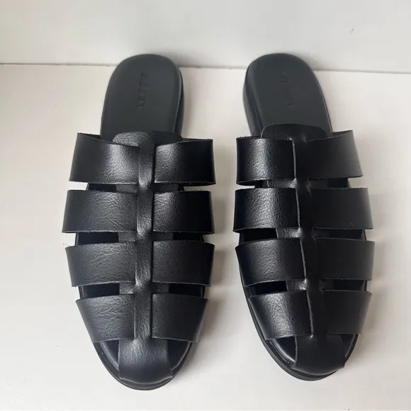 Old Navy Fisherman Mule faux Leather Unisex Size 8 Woven Black Sandals