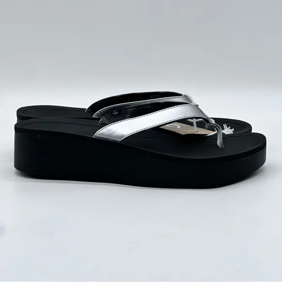 Olukai PI’O LUA Platform Sandals. Size 10