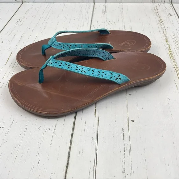 OluKai Puka Women’s Beach Sandals