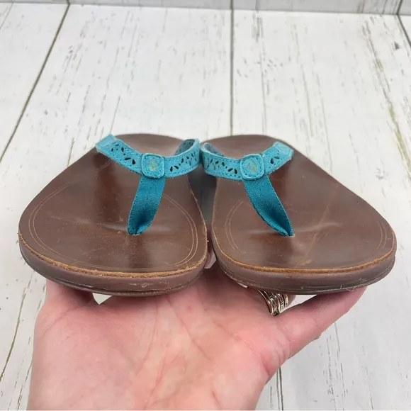 OluKai Puka Women’s Beach Sandals